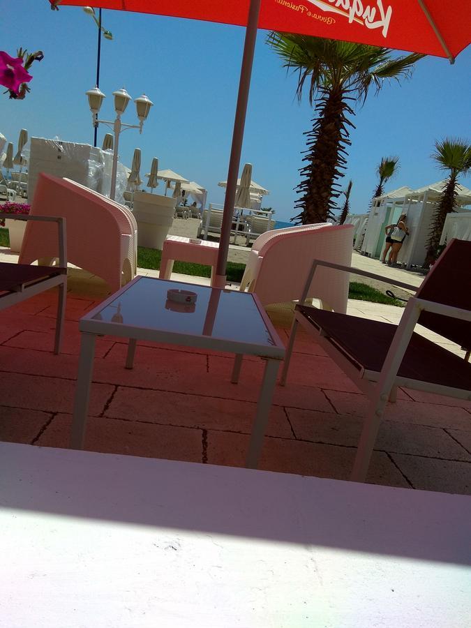 Maksimilian Apartament دراس المظهر الخارجي الصورة